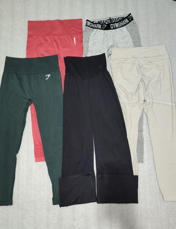 #08 leggings gym shark