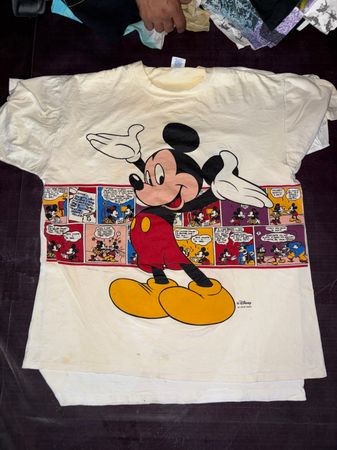 single stitch printed t shirt