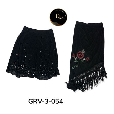 Vintage Y2K Poly Skirt – Retro 2000s Women’s Fashion (GRV-3-055)