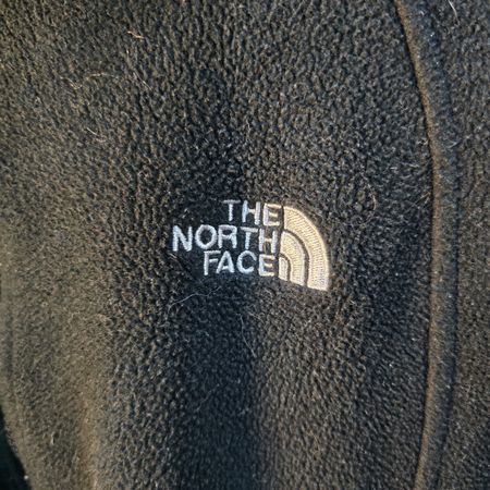 AV-1161 The North Face Fleece Jackets
