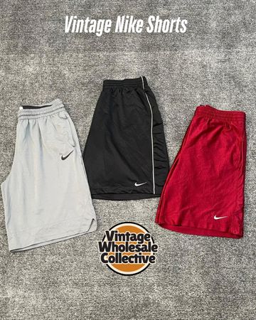 Vintage Nike Shorts - (08/03)