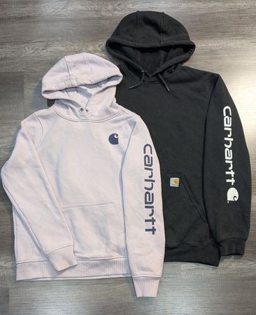 4236 - Carhartt Casual Hoodie and Sweatshirt