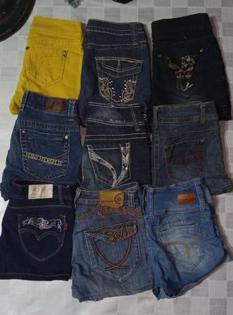SILVER , AND OTHER MIX BRANDS MINI SHORTS (ID 1127)