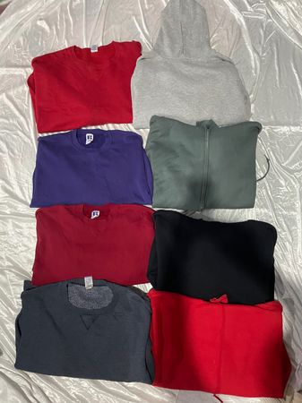 Russell Athletics Sweatshirts