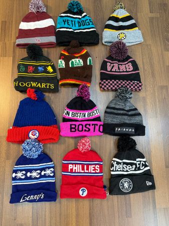 AVG-0335 Pom Pom Beanies Caps | Bobble Hats