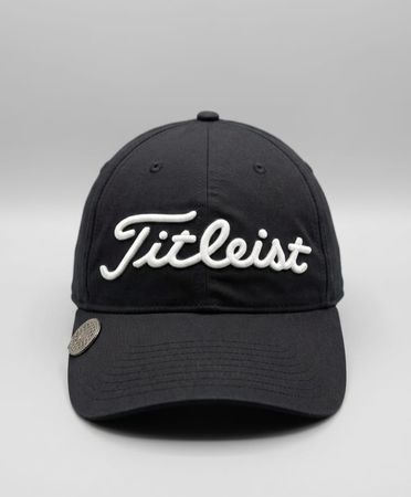 ブランドゴルフキャップ、タイトルリスト、キャロウェイ、テーラーメイドのY2Kと現代のミックスを含む