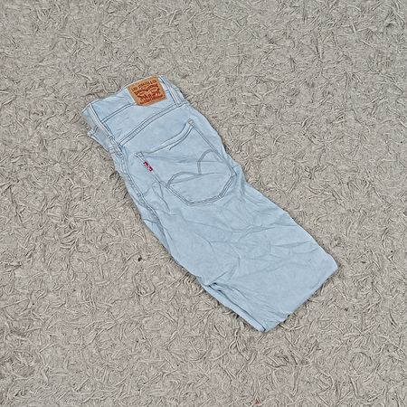 LEVI'S WOMEN'S DENIM JEANS BUNDLE 41