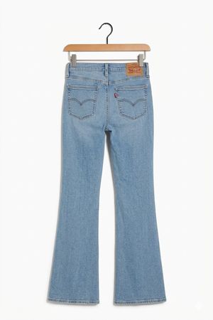 Levi's Bootcut Jeans || Listing 12