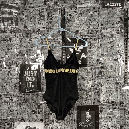 LOT DE TANK TOPS ET T-SHIRTS JUICY COUTURE