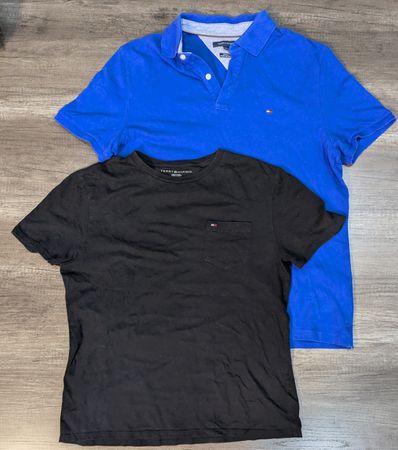 4338 - Tommy Hilfiger Half Sleeves T-Shirts