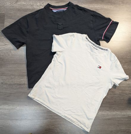 4342 - Tommy Hilfiger Half Sleeves T-Shirts