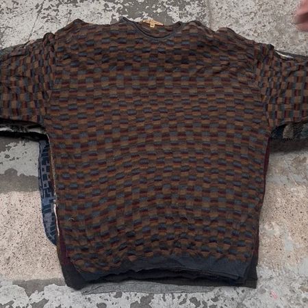 CRAZY PATTERN KNITWEAR EXACT BUNDLE - GRADE AB - 25pc