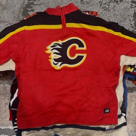 USA PRO SPORT KNITWEAR