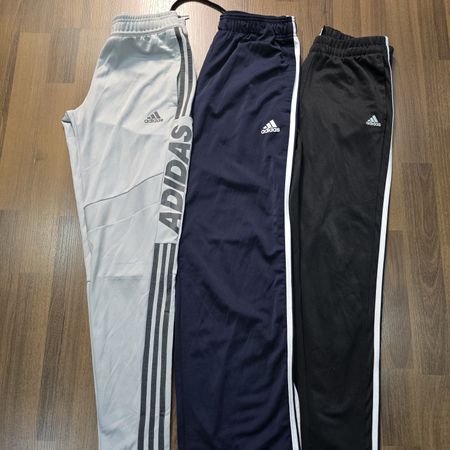 AV-1218 Adidas Track Pants