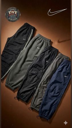 Vintage Nike Trackpants - TNT1403