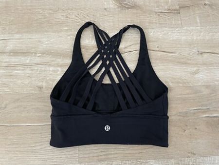 Lululemon sport bra