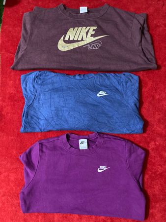 Nike sweatshirt