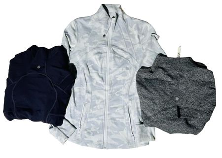 Lululemon bra & jackets   G