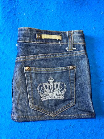 Wallflower &other brands mini skirts /0121