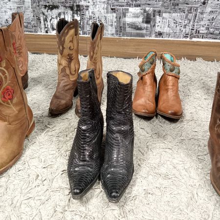 COWBOY BOOTS BUNDLE 3