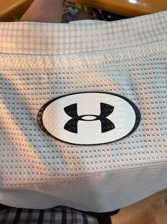 AV-1247 Under Armour Tank Tops