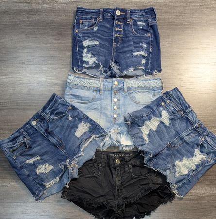 4469 - American Eagle, Hollister, Abercrombie Shorts