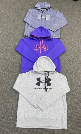 Under Armour Hoodies - (17/03)