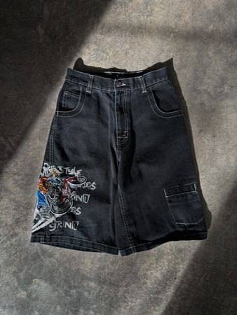 Hiphop Branded Short Embroidery