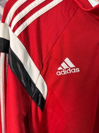 AV-1255 Adidas Sweatshirt & Hoodies