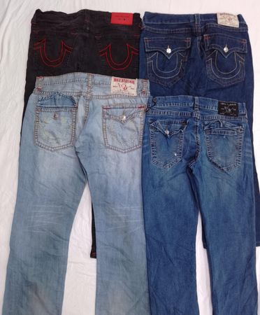 CR6988 True Religion Men’s Jeans