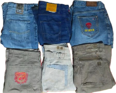 TOMMY HILFIGER E OUTRAS MARCAS MIX DE JEANS