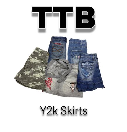 Y2K Mini Skirts