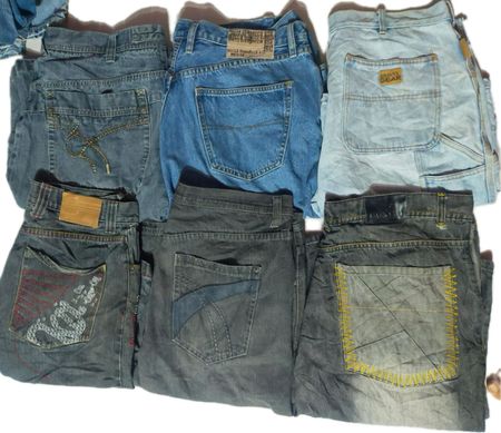 MECCA AND OTHER MIX BRANDS SHORTS (317)
