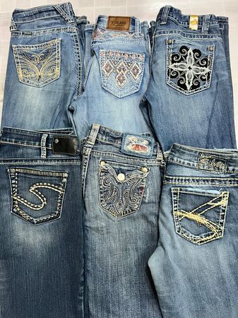 R502 Ladies Y2k Embellished & Embroidered Flared Jeans