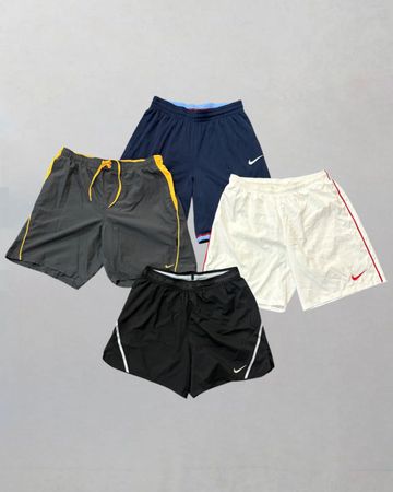Vintage Nike Shorts | N24326