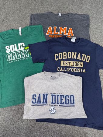 CRZ2079 Unbranded University Print T-Shirts