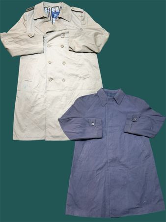 Burberry Trench Coat (01)