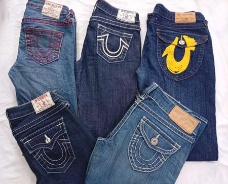 CR7054 Vintage True Religion Ladies Jeans