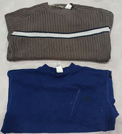 North face sweater