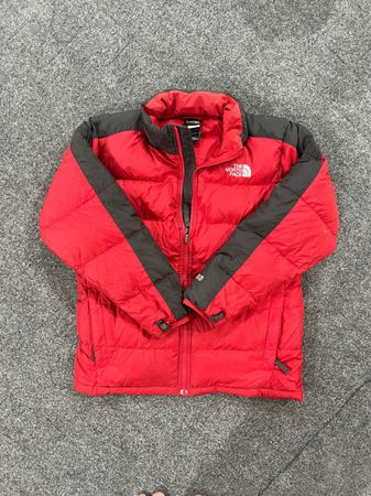 The North face puffers jacket 6 pieces