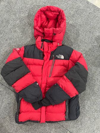 The North face puffers jacket 5 pieces