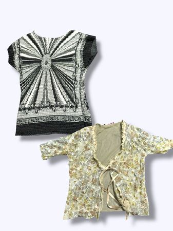 Vintage style half half sleeves top