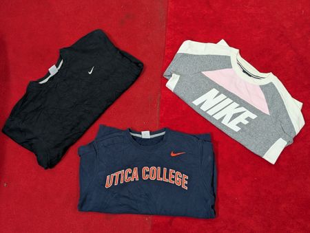 ナイキ スウェットシャツ