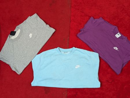 Nike sweatshirt