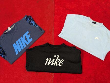 Nike sweatshirt