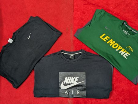 ナイキ スウェットシャツ