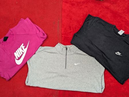 ナイキ スウェットシャツ