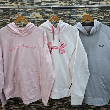 AV-1290 Under Armour Hoodies