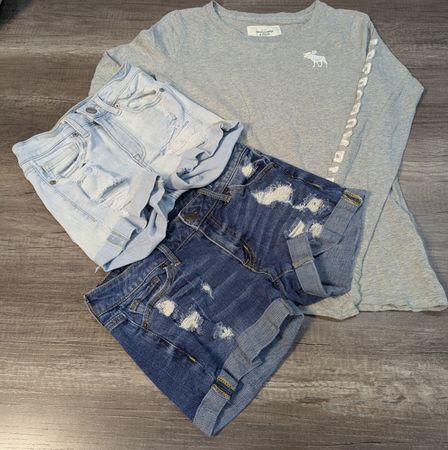 4601 - American Eagle, Abercrombie, Aeropostale Short, T-Shirts