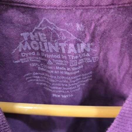 AVG-0358 The Mountain T-Shirts